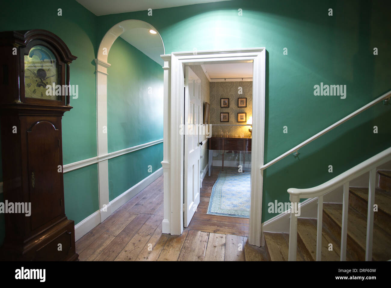 Charles Dickens Birthplace Museum, 393 Old Commercial Road, Portsmouth ...