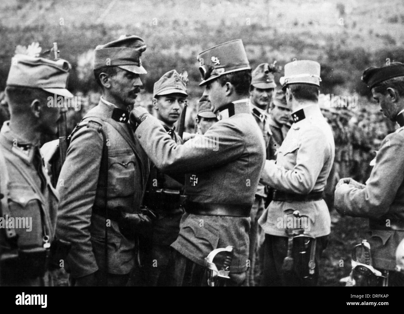 Archduke Karl Franz Josef of Austria with soldiers Stock Photo Alamy