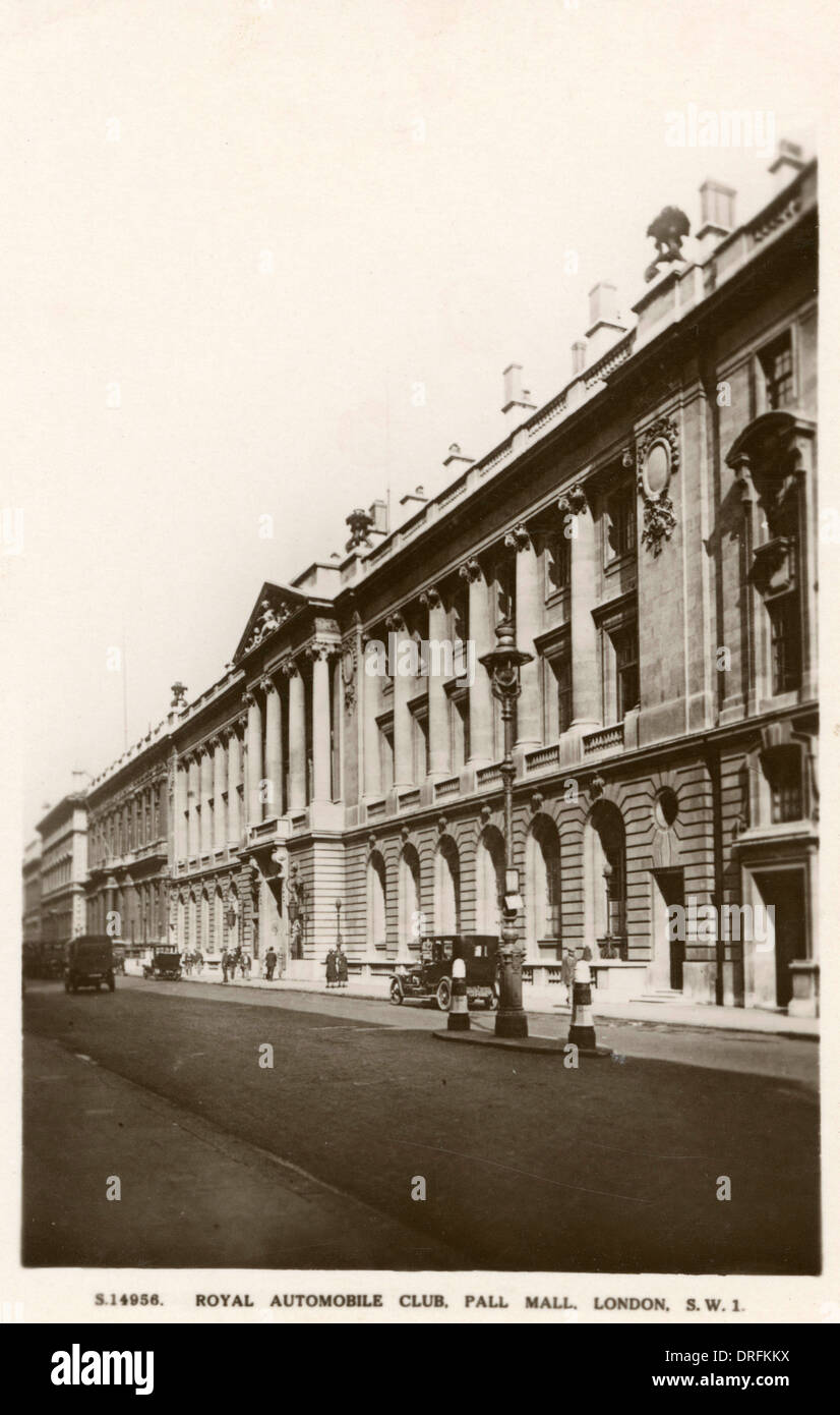 Street view, Royal Automobile Club, Pall Mall, London Stock Photo