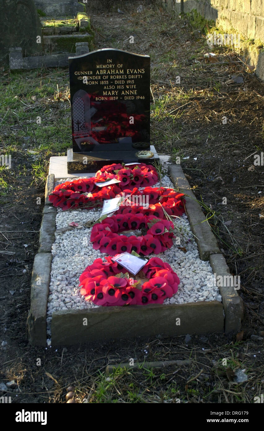 Grave at Varteg cemetery near Pontypool of Gunner Abraham Evans, Royal