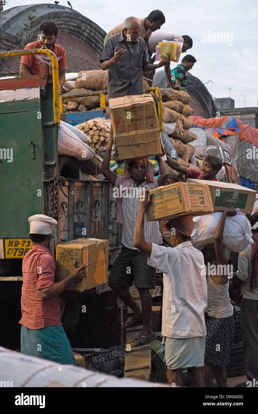Kolkata indian city hires stock photography and images Alamy