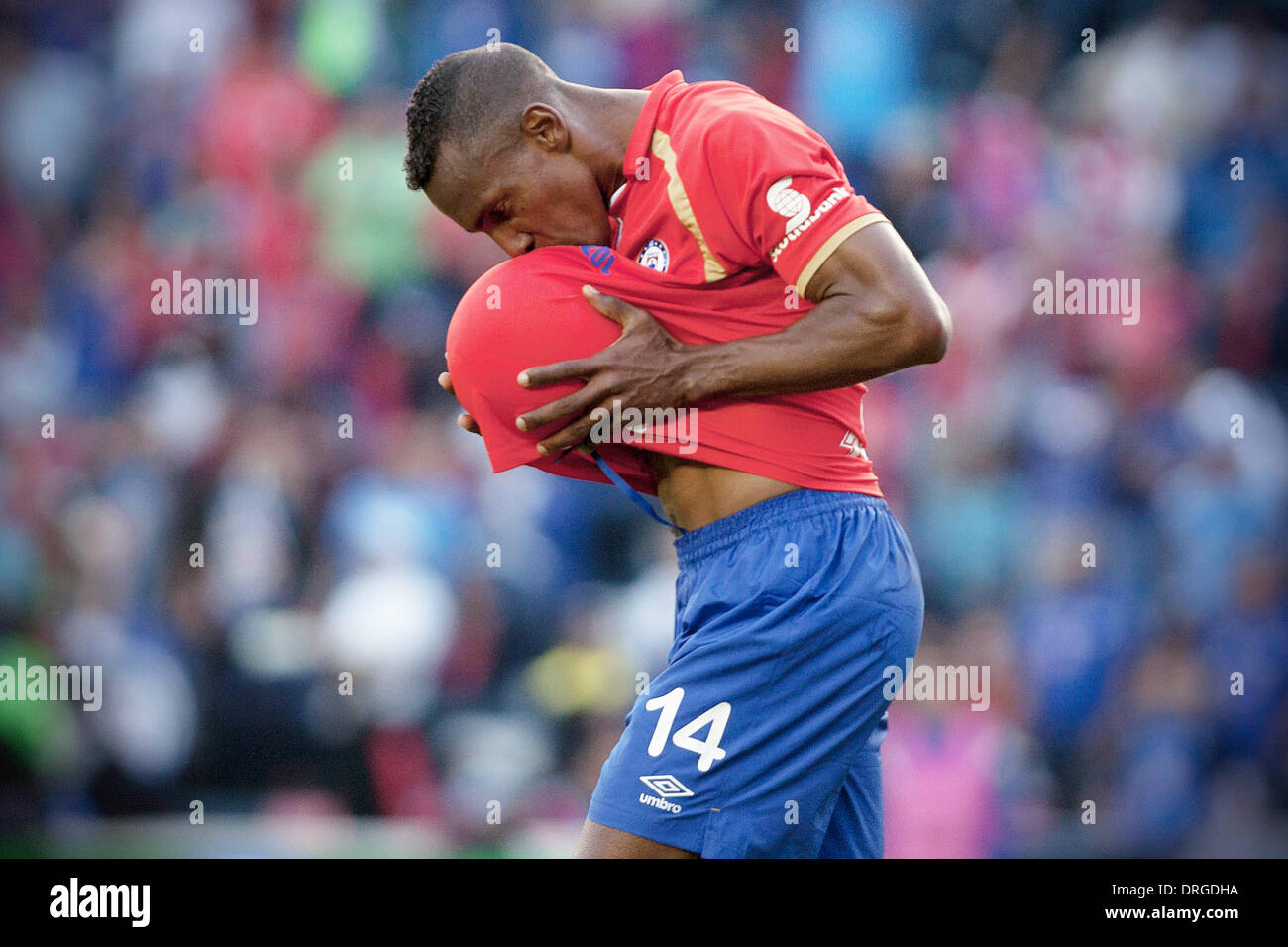 Mexico City, Mexico. 25th Jan, 2014. Amaranto Perea of Cruz Azul celebrates after scoring against Verazcruz during the match of the MX League Closing Tournament 2014, held in the Azul Stadium in Mexico City, capital of Mexico, on Jan. 25, 2014. Credit:  Alejandro Ayala/Xinhua/Alamy Live News Stock Photo
