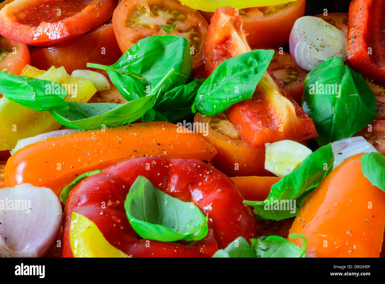 Tomatoes peppers onions hires stock photography and images Alamy