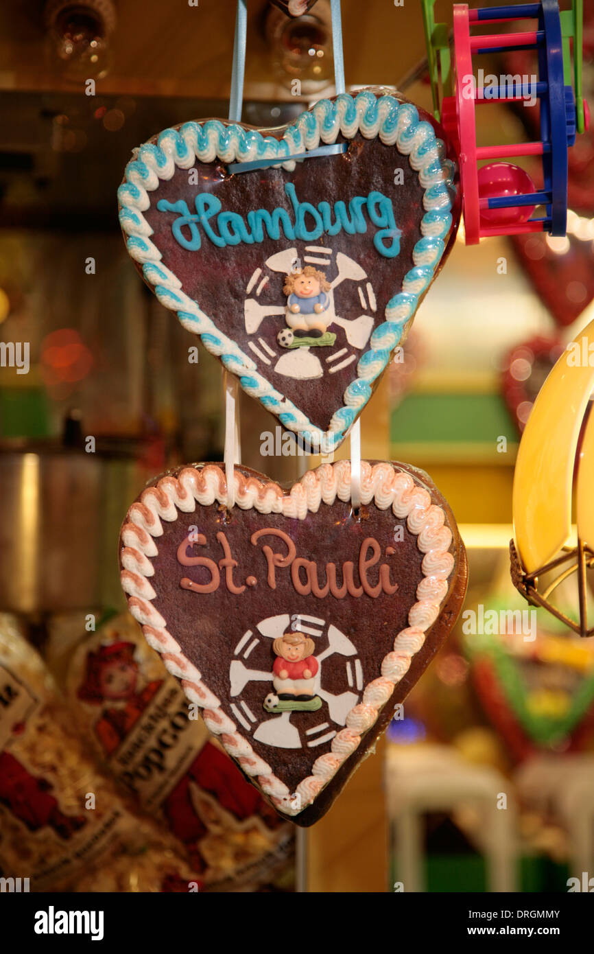 Gingerbread hearts, Hamburger Dom fun fair, Hamburg, Germany, Europe