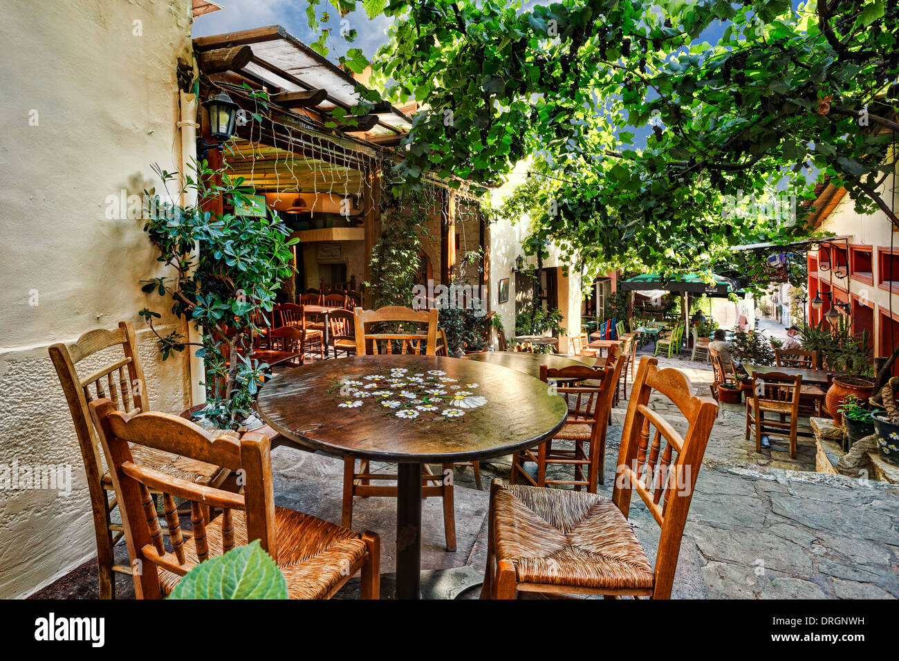 A picturesque cafe of Plaka in Athens, Greece Stock Photo Alamy