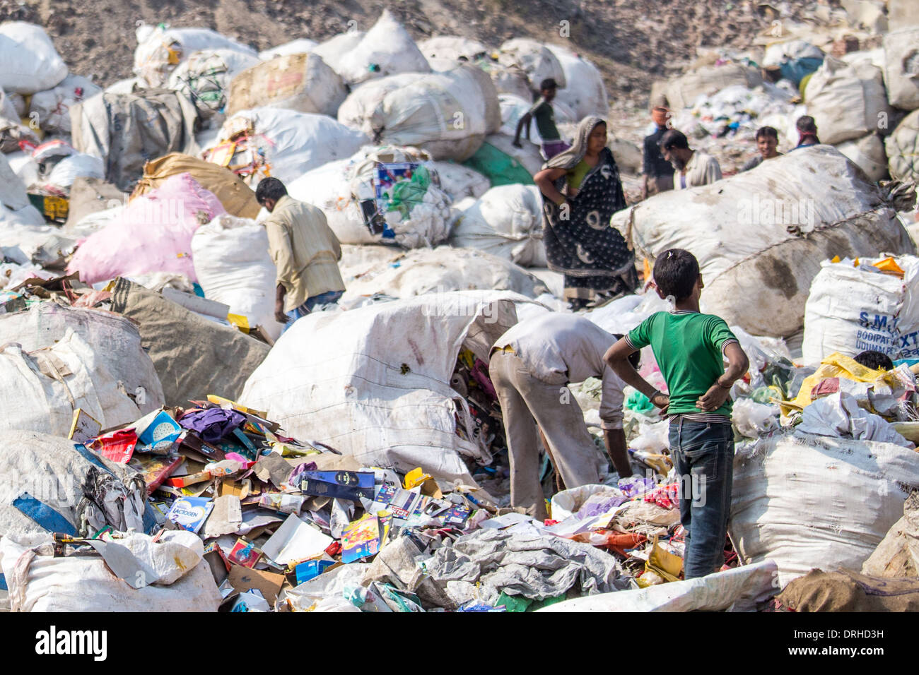 Indian trash hires stock photography and images Alamy