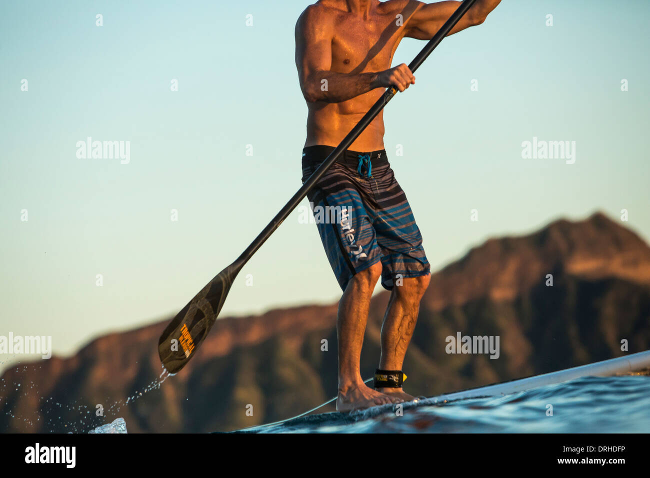 Hawaii Honolulu SUP Stand up Paddle board Waikiki Beach board ocean sport paddle winter [Brad