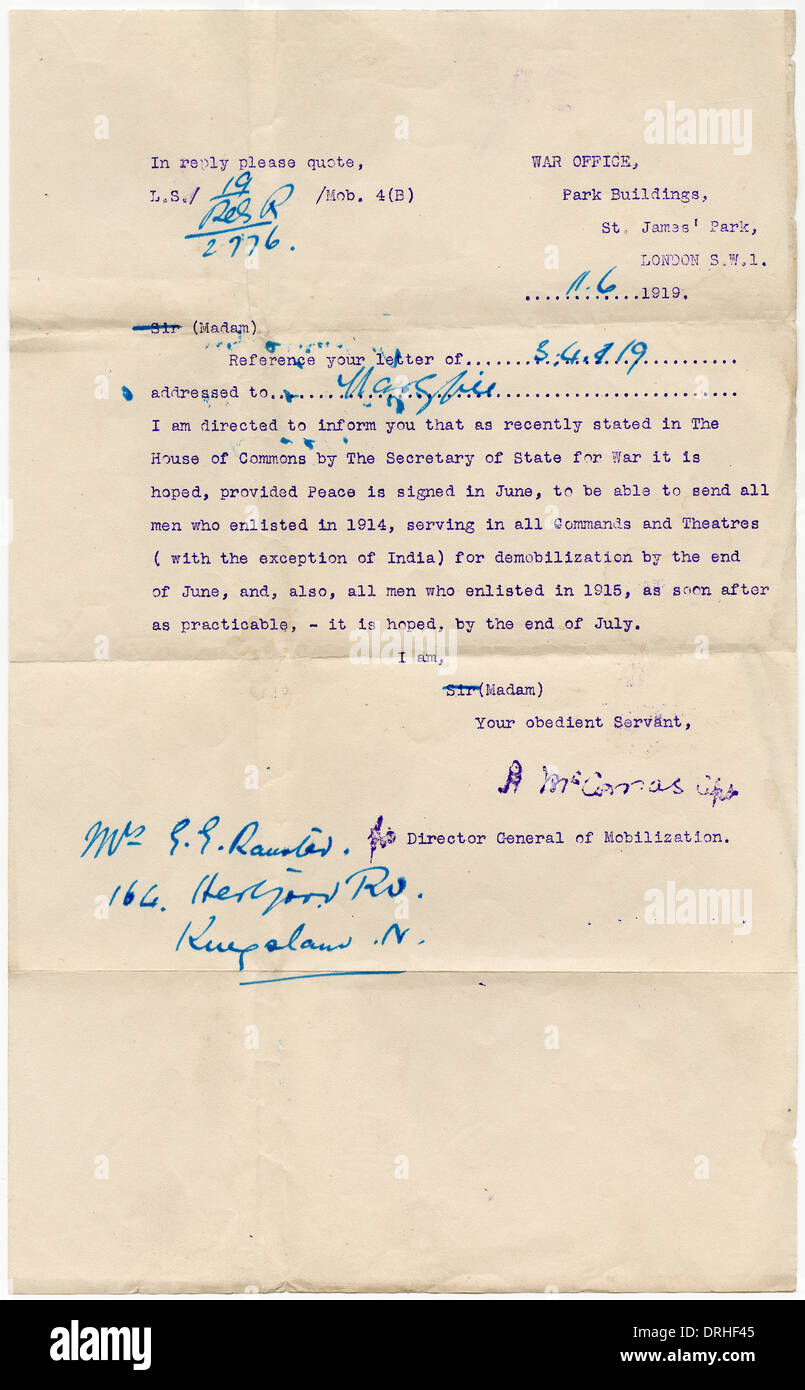 War Office letter to Mrs G G Ranstead Stock Photo