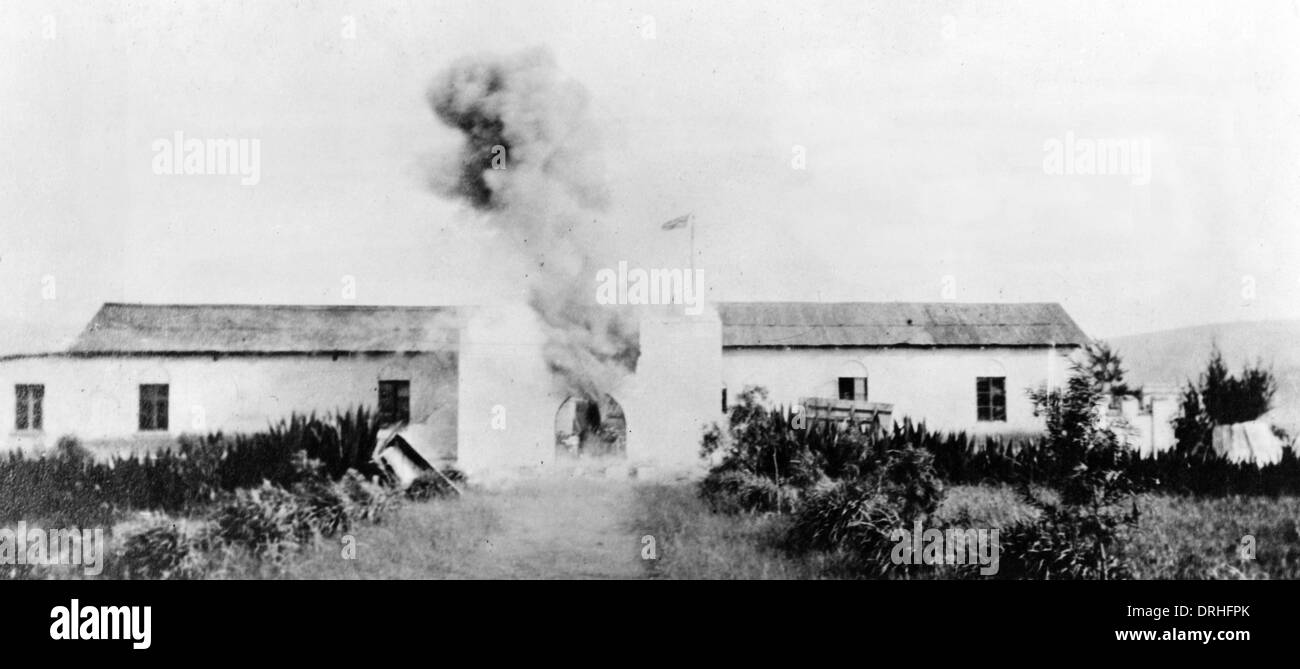 British attack, Fort Dschang, Cameroon, Africa, WW1 Stock Photo