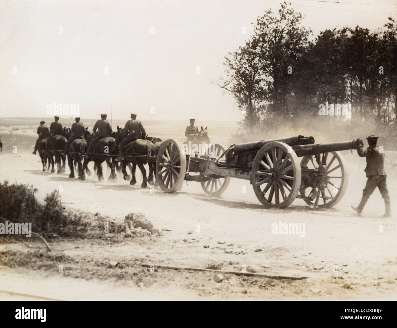 Australian gunners with heavy gun, Western Front, WW1 Stock Photo