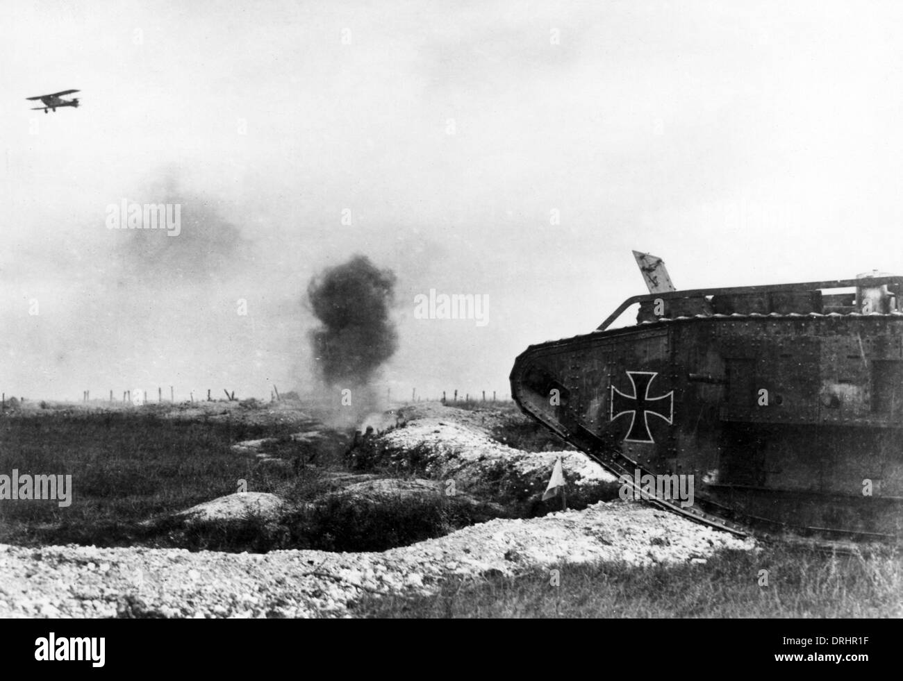 Wwi tank trench Black and White Stock Photos & Images Alamy