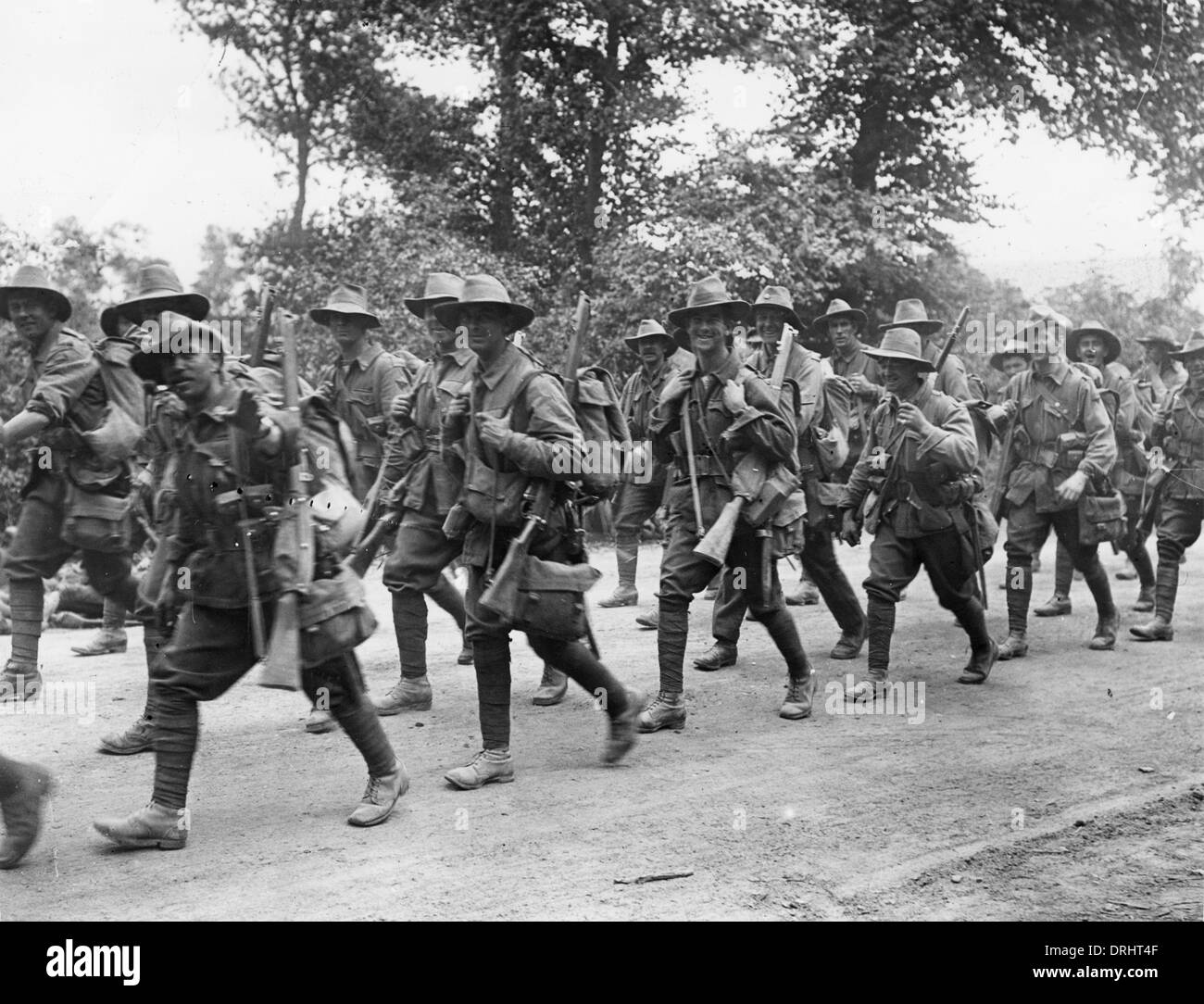 Australian troops marching near Amiens, France, WW1 Stock Photo - Alamy
