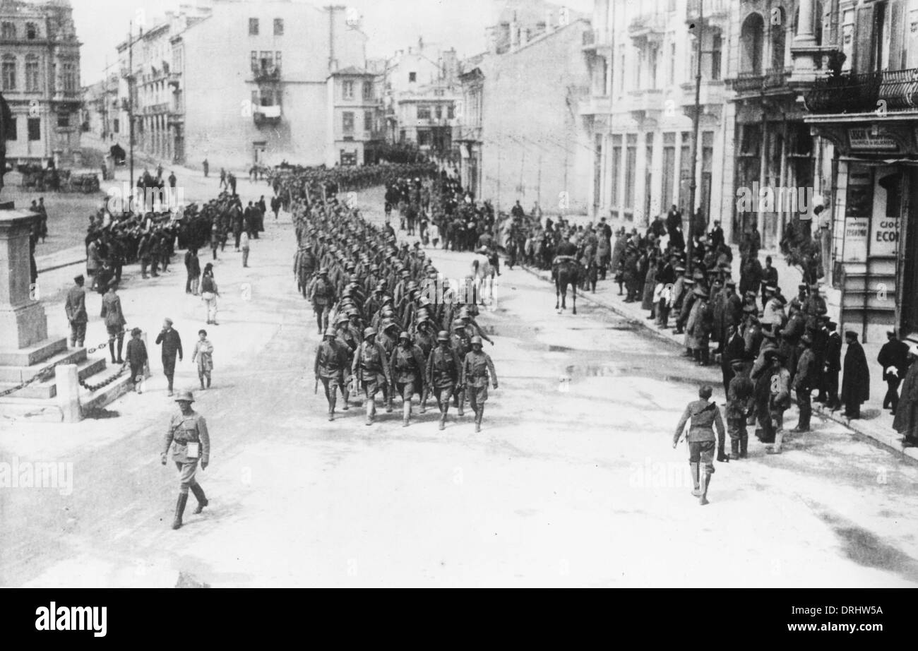 Austrian troops marching through a town, Romania, WW1 Stock Photo