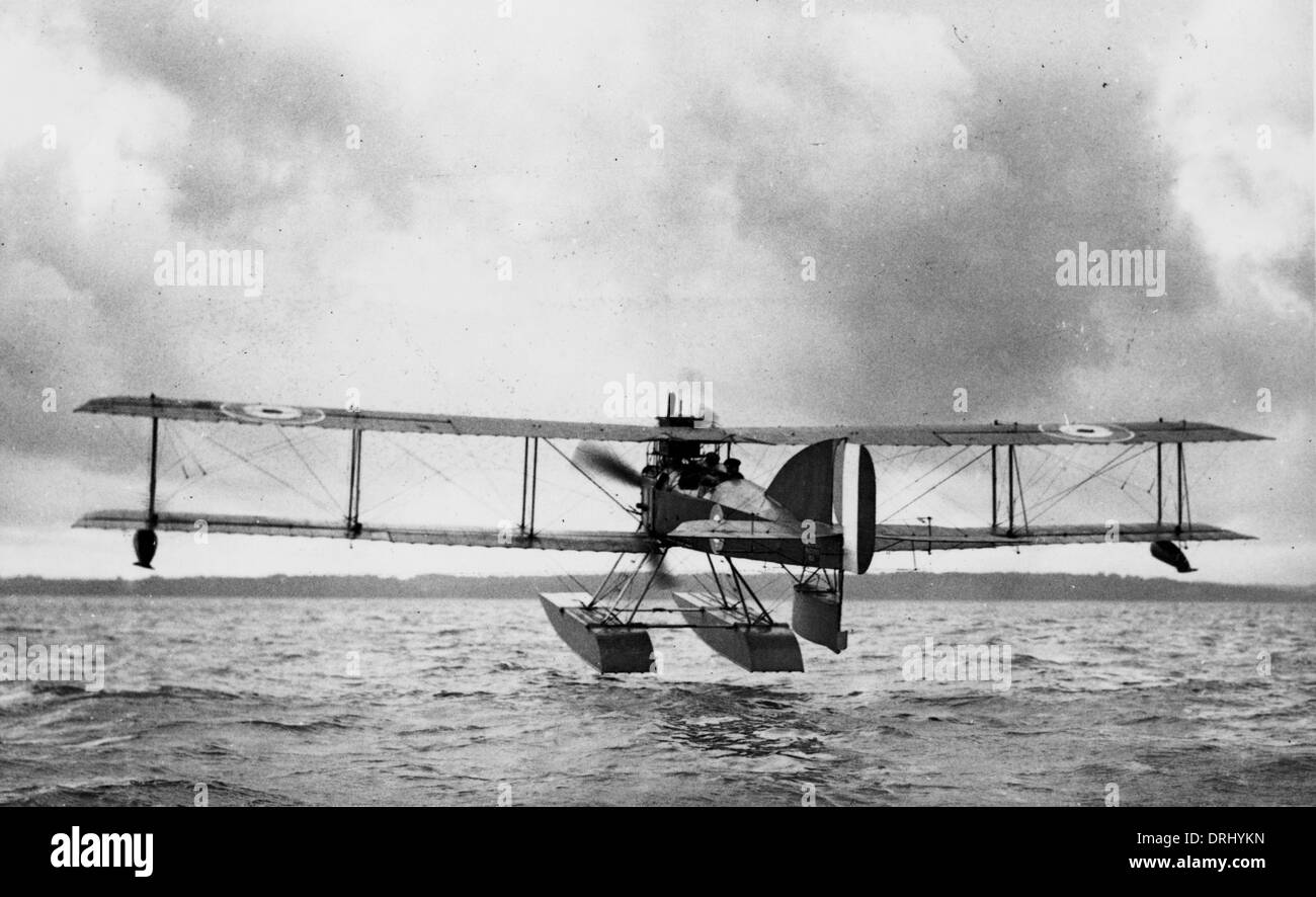 Short seaplane Type 184 hovering above the sea, WW1 Stock Photo