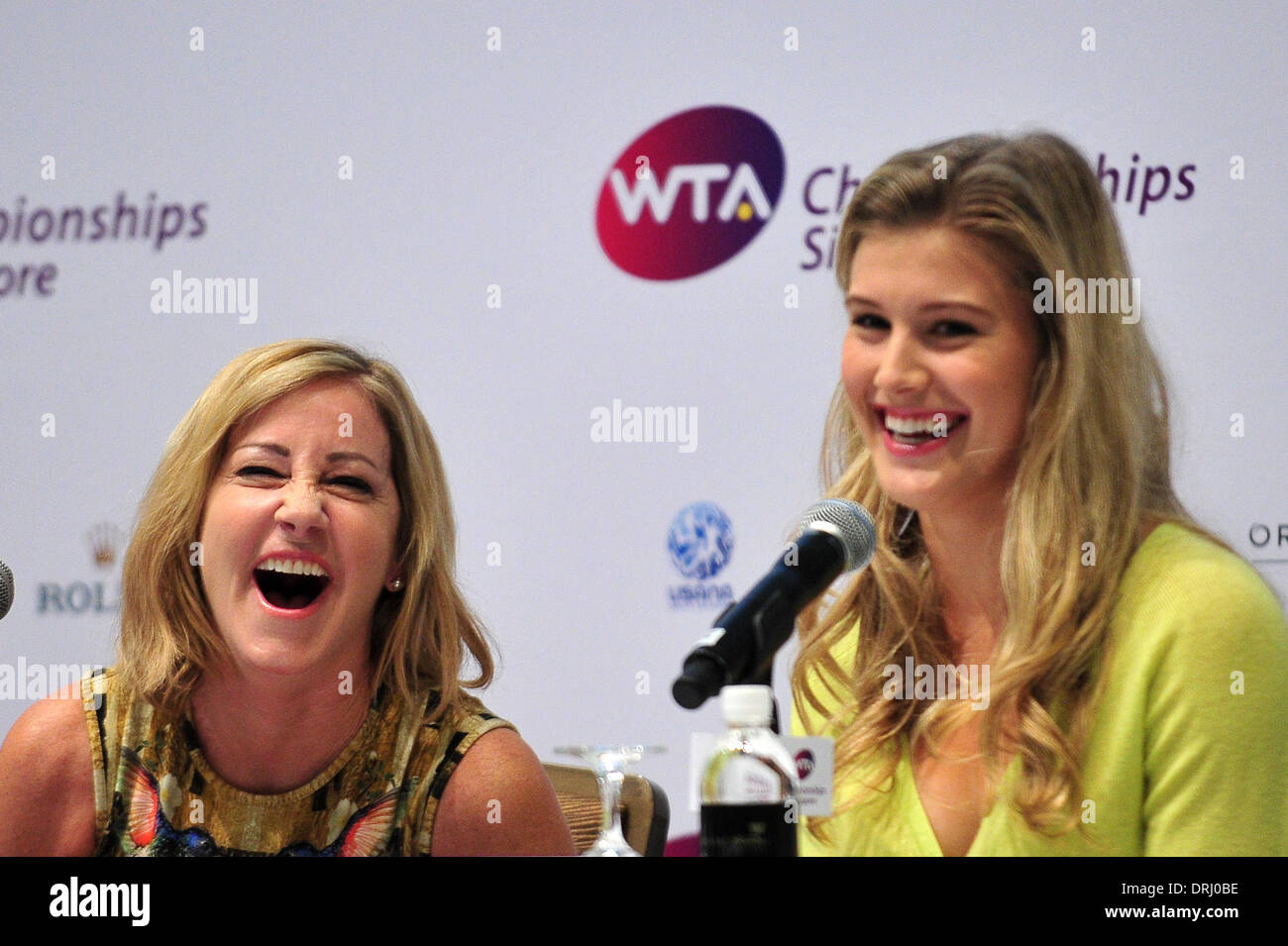 Singapore. 27th Jan, 2014. United States' tennis legend Chris Evert (L) and Eugenie Bouchard of Canada attend a press conference held at Singapore's ArtScience Museum, Jan. 27, 2014. WTA Championships held a press conference in Singapore on Monday. Credit: Then Chih Wey/Xinhua/Alamy Live News Stock Photo