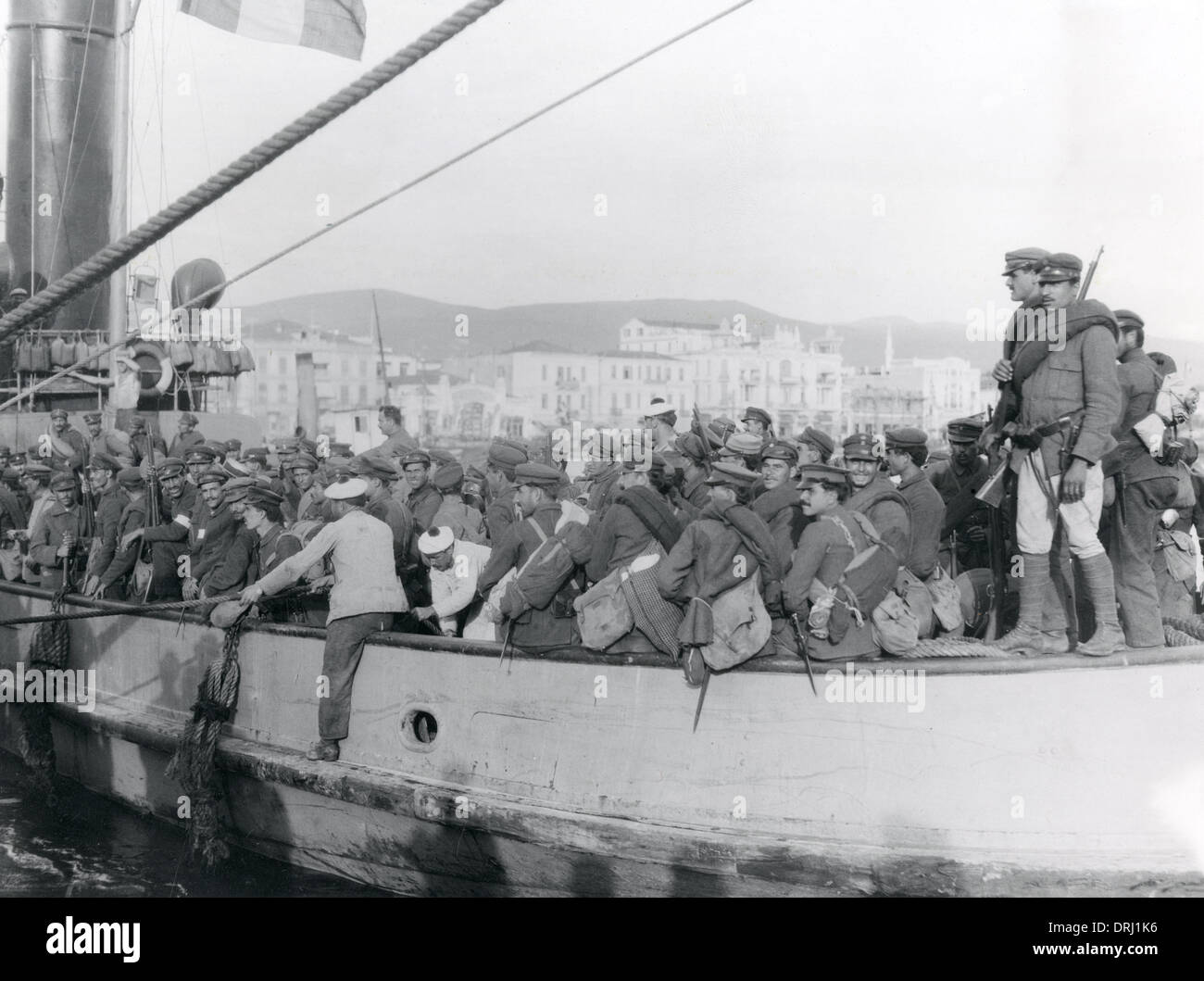 Greek troops landing at Salonika, WW1 Stock Photo
