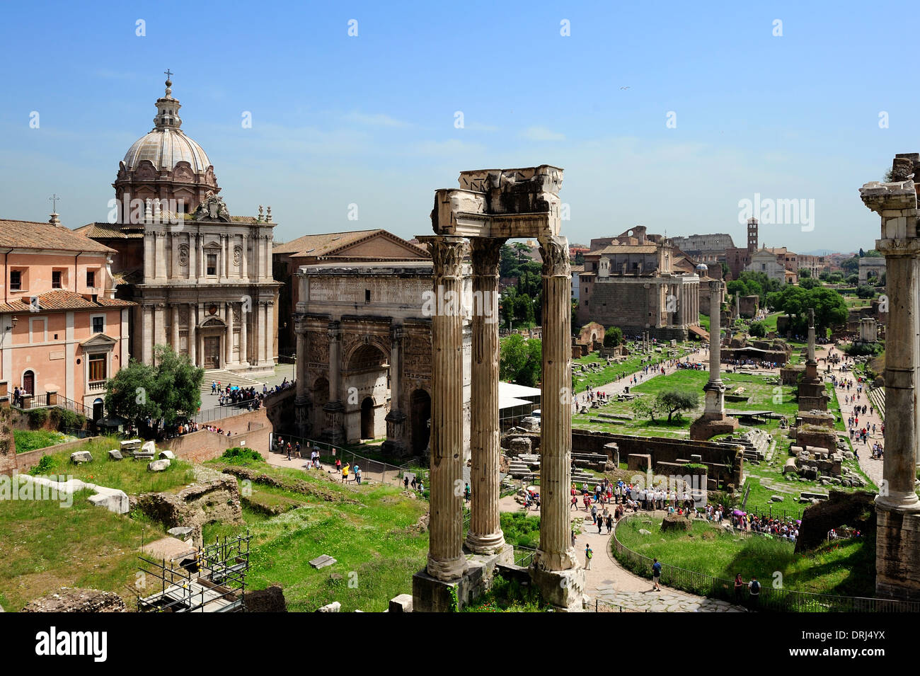 Temple of Vespasian and Titus, Arch of Septimius Severus and La