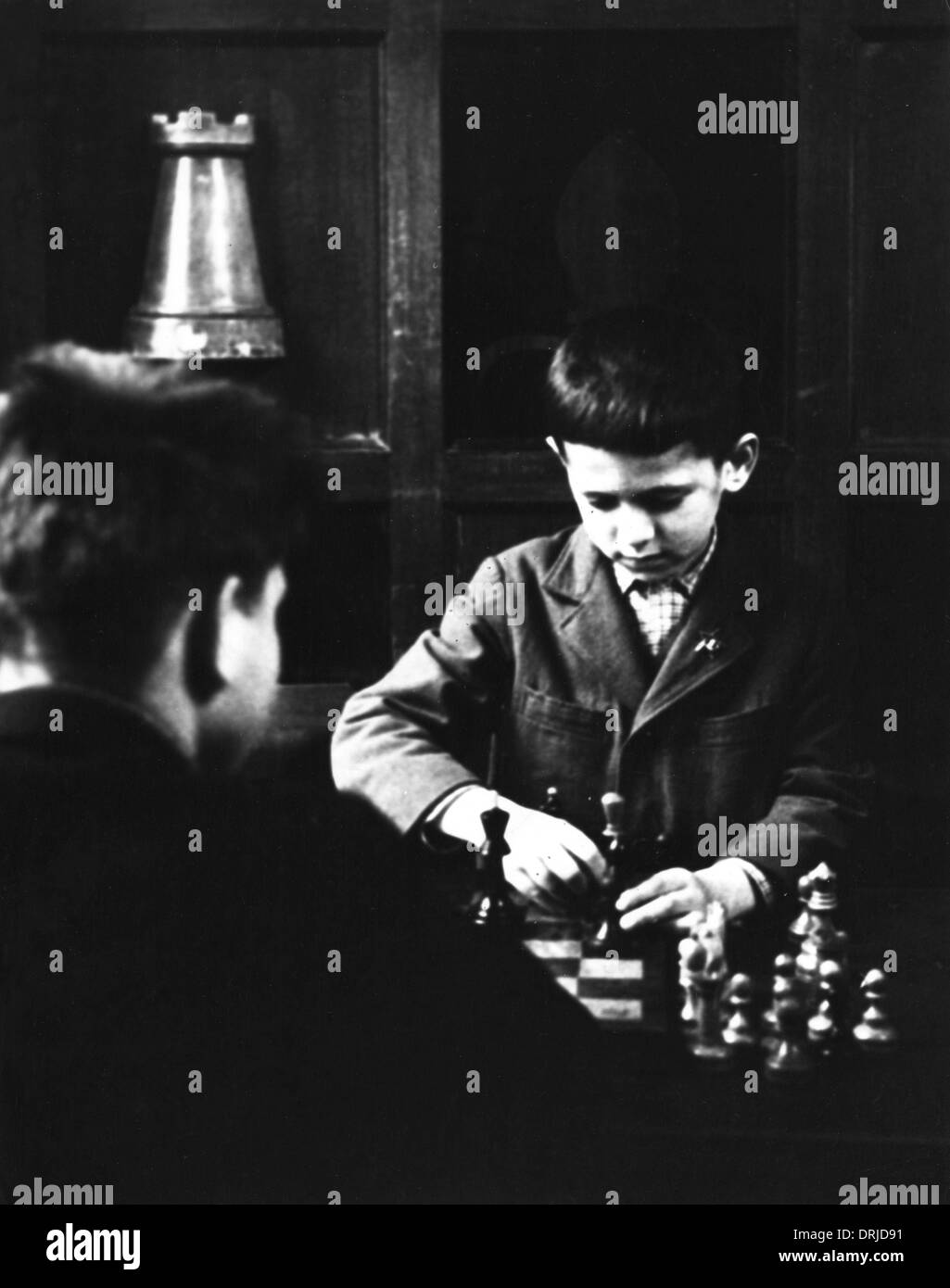 Dec 29, 1966; London, England, UK; HENRIQUE COSTA MECKING and Brazil and  YURI BALASHOV of Russia play at the 42nd Annual International Chess  Congress. (Credit Image: © KEYSTONE Pictures USA Stock Photo - Alamy