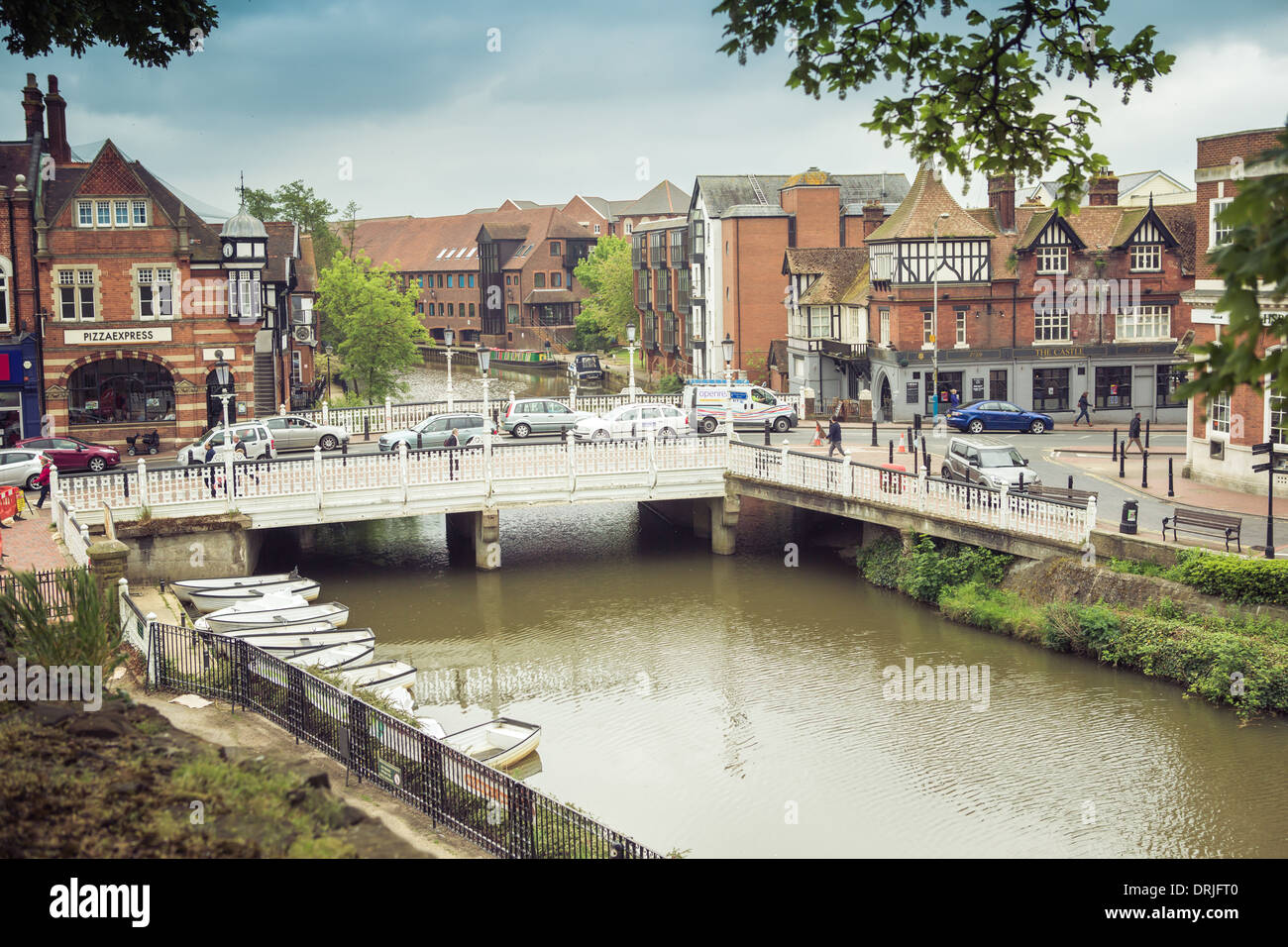 River Medway in the town of Tonbridge, Kent, UK Stock Photo