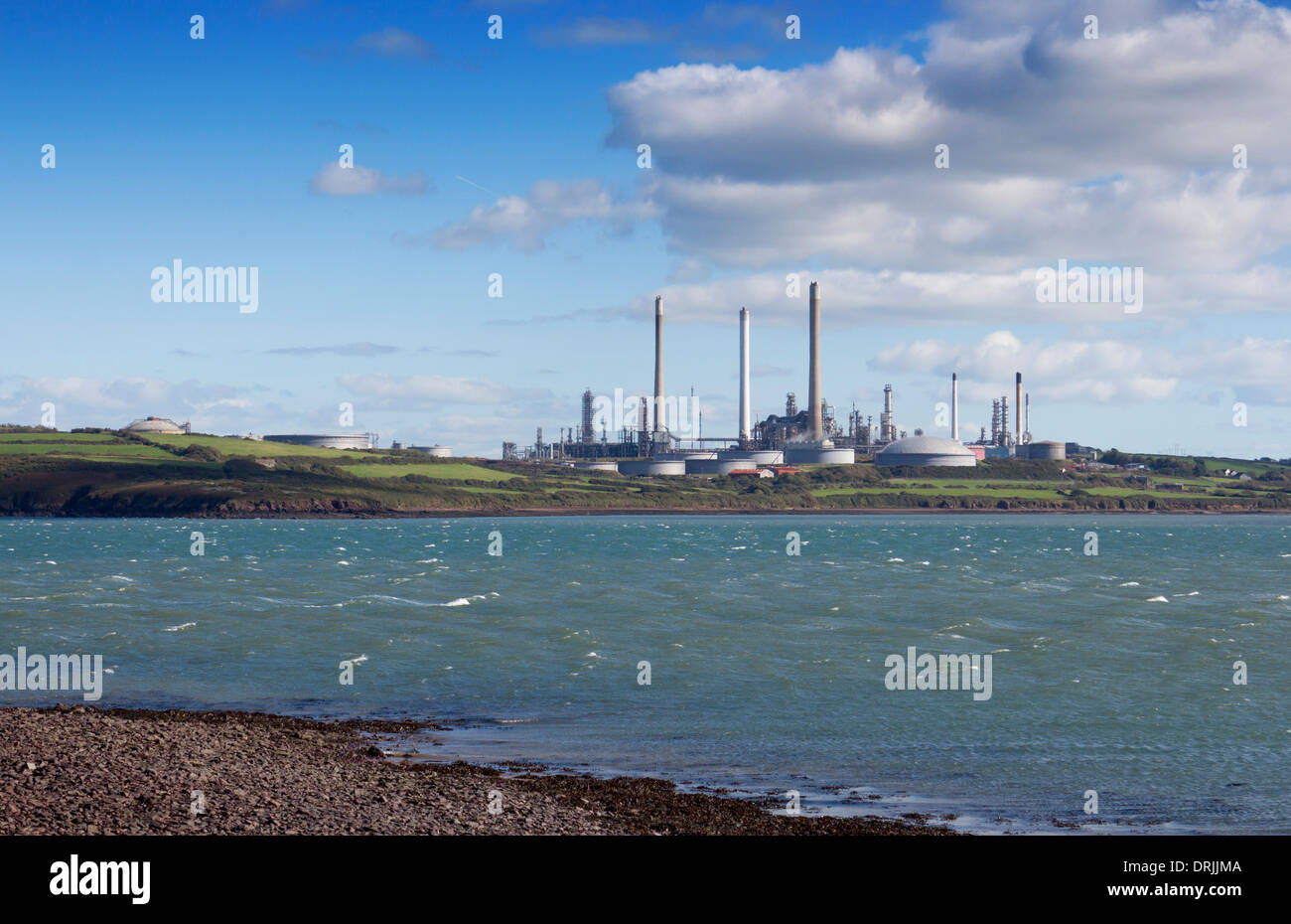 Valero formerly Chevron oil refinery Rhoscrowther Milford Haven Pembrokeshire West Wales UK Stock Photo