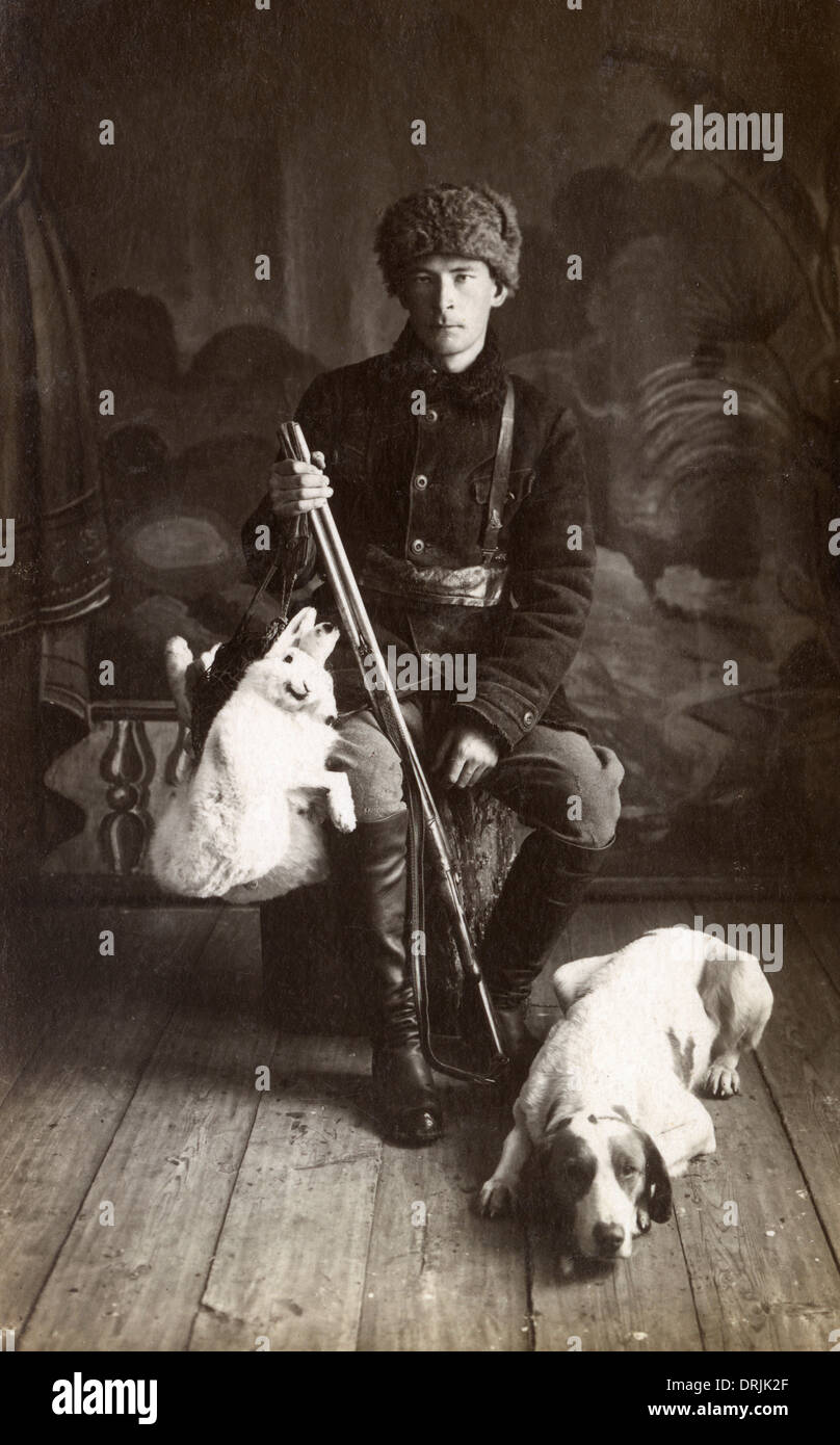 Ikki tranniyali qora tanli erkak Porno video korish uchun keldim