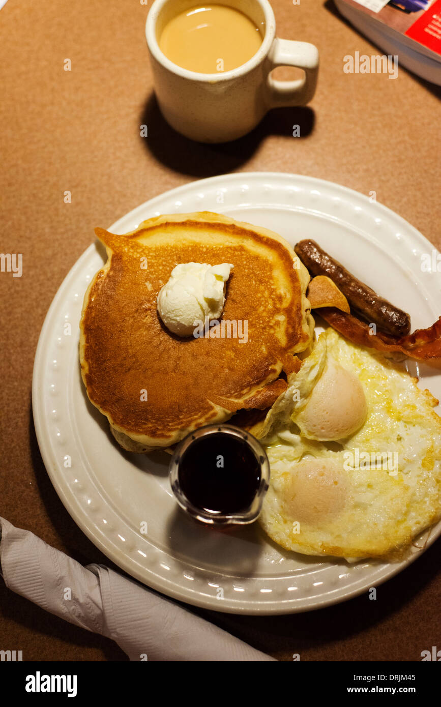 Ihop pancakes hi-res stock photography and images - Alamy