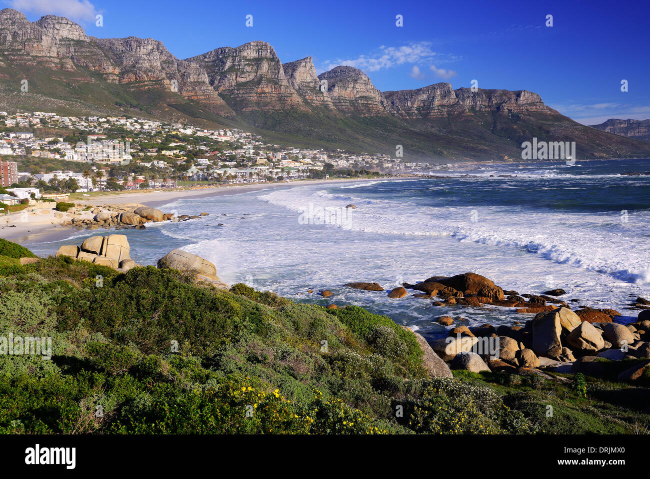 'Camps Bay with rock formation ''12 apostles'' in the evening, Capetown, western cape, west cape, South Africa, Africa', Camps B Stock Photo