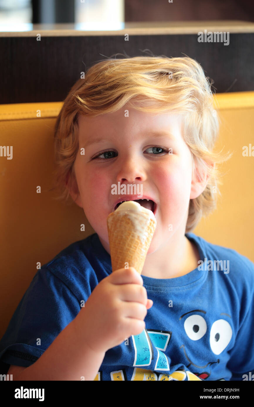 Child ice cream lick boy hires stock photography and images Alamy
