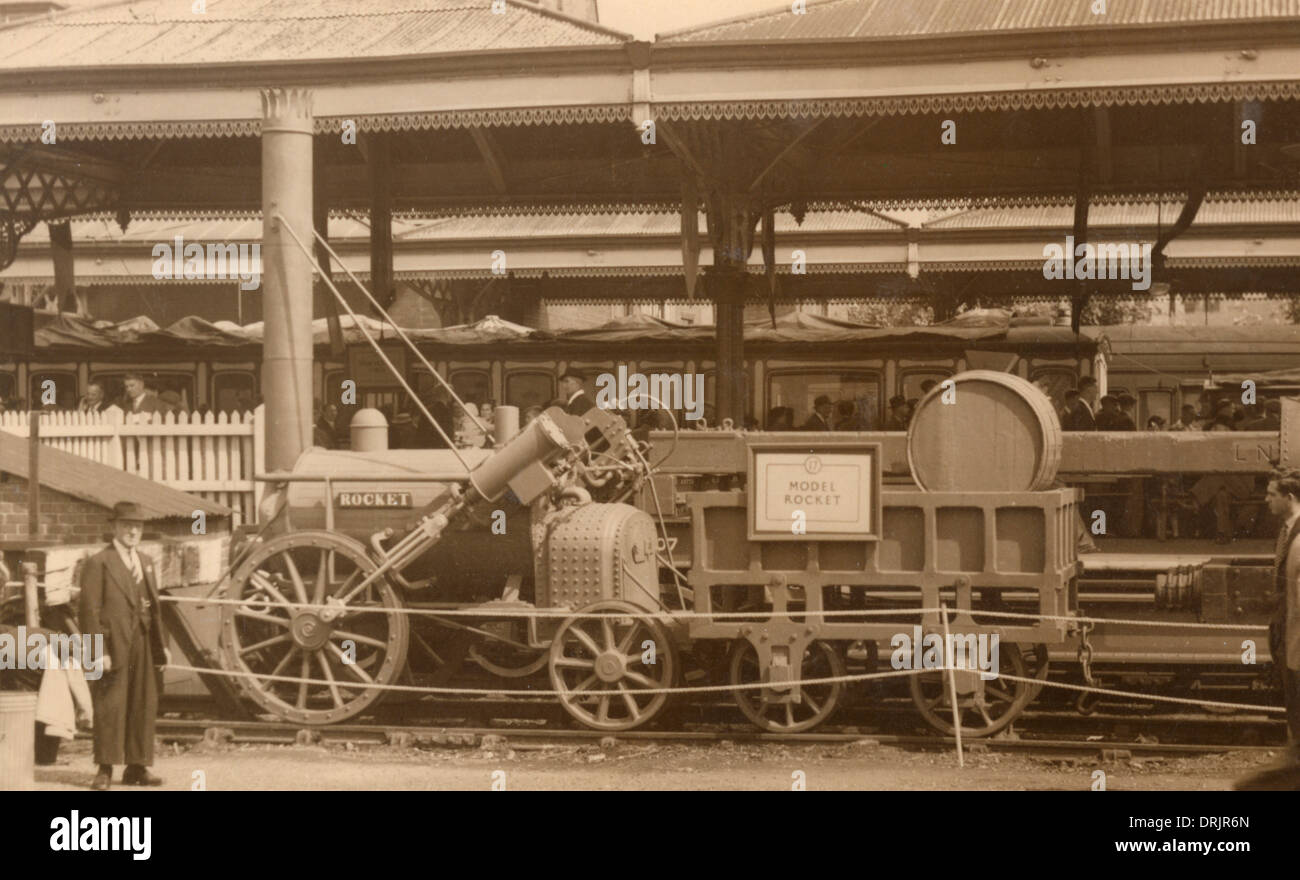 Stephenson's Rocket Steam Locomotive 1829 Metal Model 18" Vintage Train Decor 