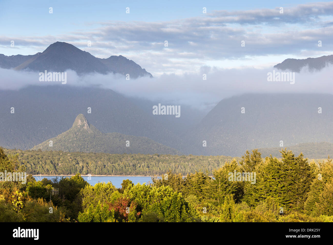 Lake Manapouri. Southland, South Island, New Zealand Stock Photo - Alamy