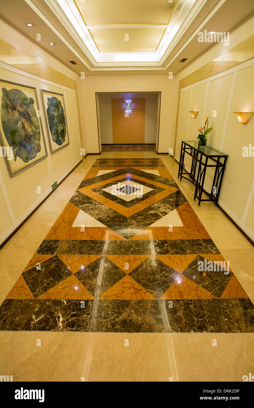 A Five Star Hotel In Calcutta Bengal India Stock Photo 66187234
