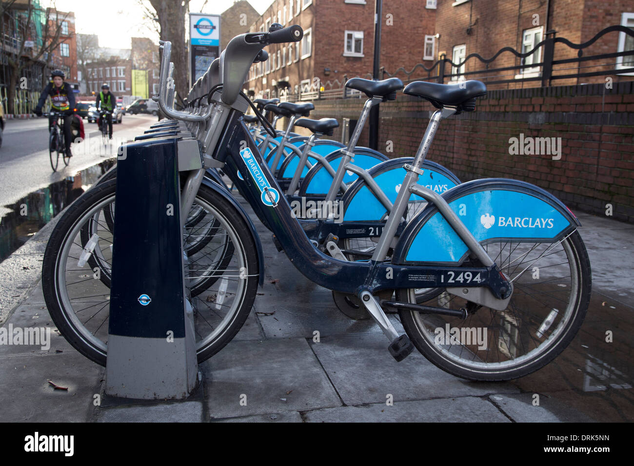 Bike rack with bikes hires stock photography and images Alamy