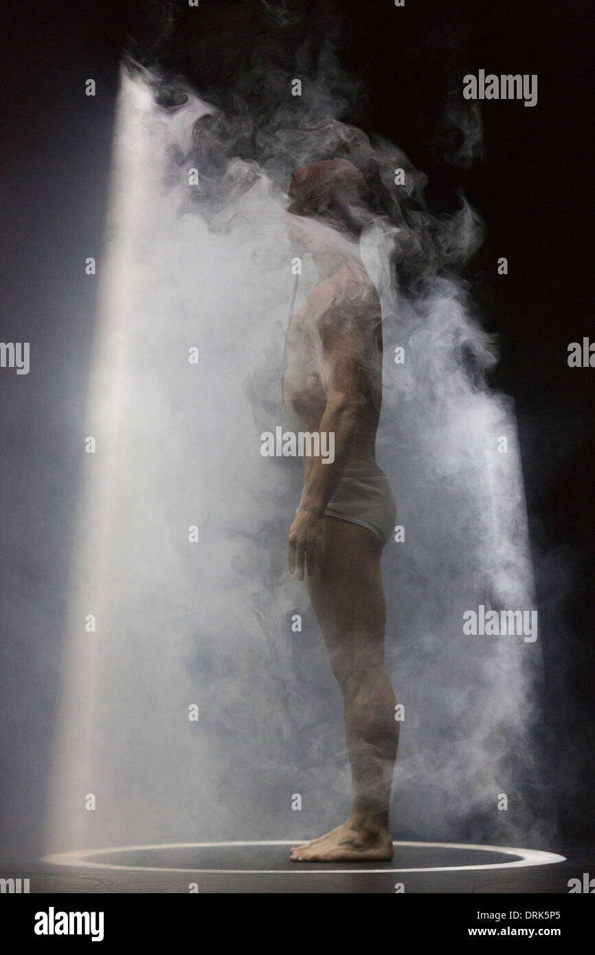 Solo dancer Paul White performs The Oracle by Meryl Tankard at the Queen  Elizabeth Hall, London, UK Stock Photo - Alamy