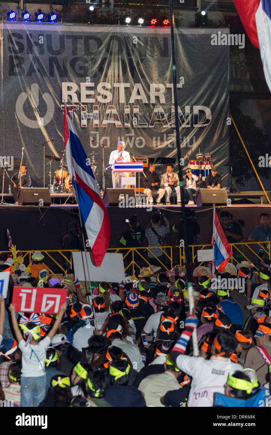 Suthep Thaugsuban, opposition leader, on stage at a political demonstration, Bangkok, Thailand Stock Photo