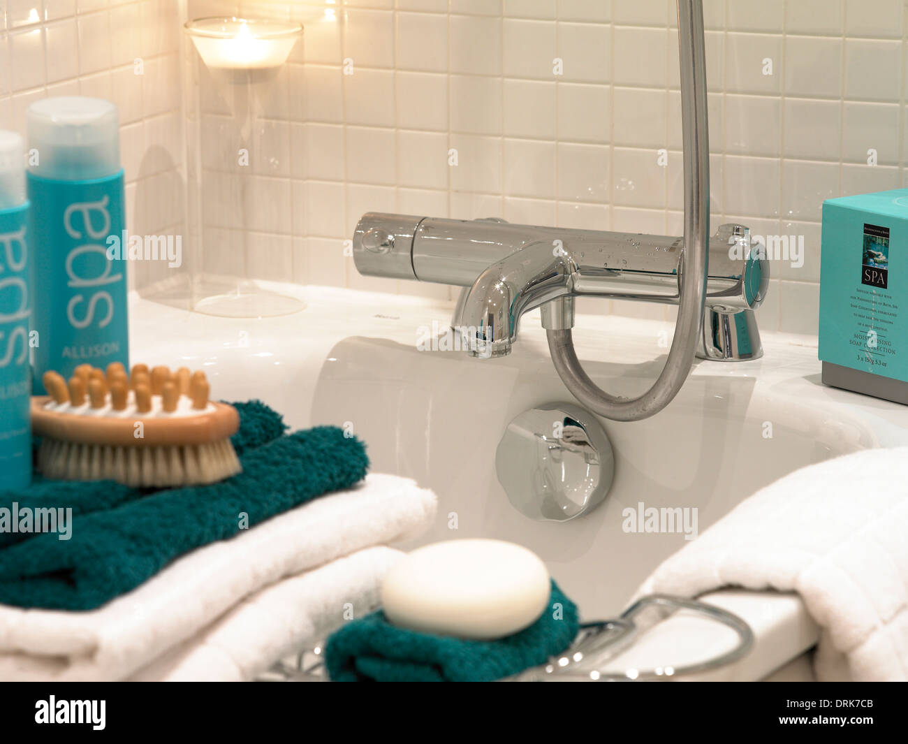 Modern tap bath hires stock photography and images Alamy