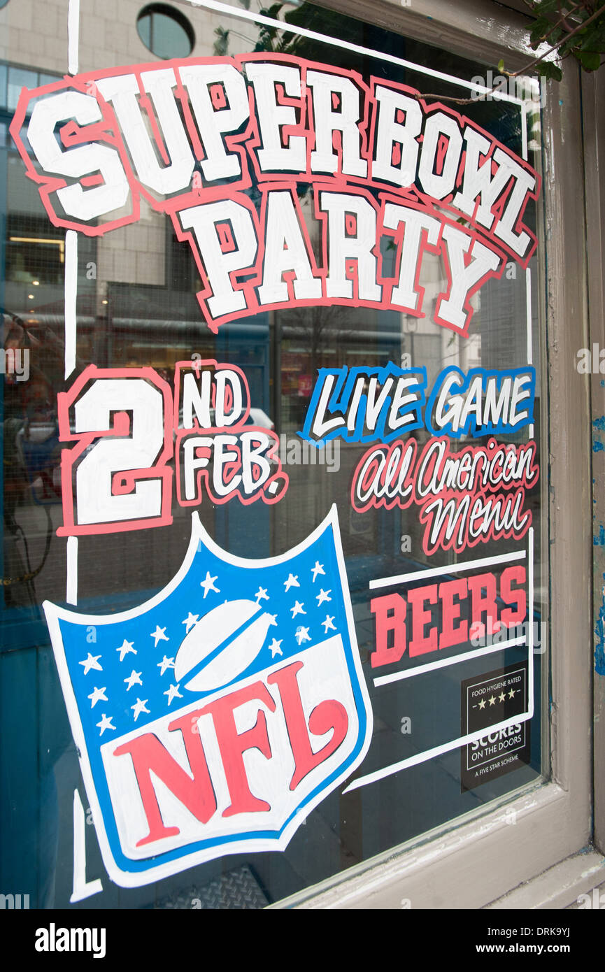 Bar party hi-res stock photography and images - Alamy