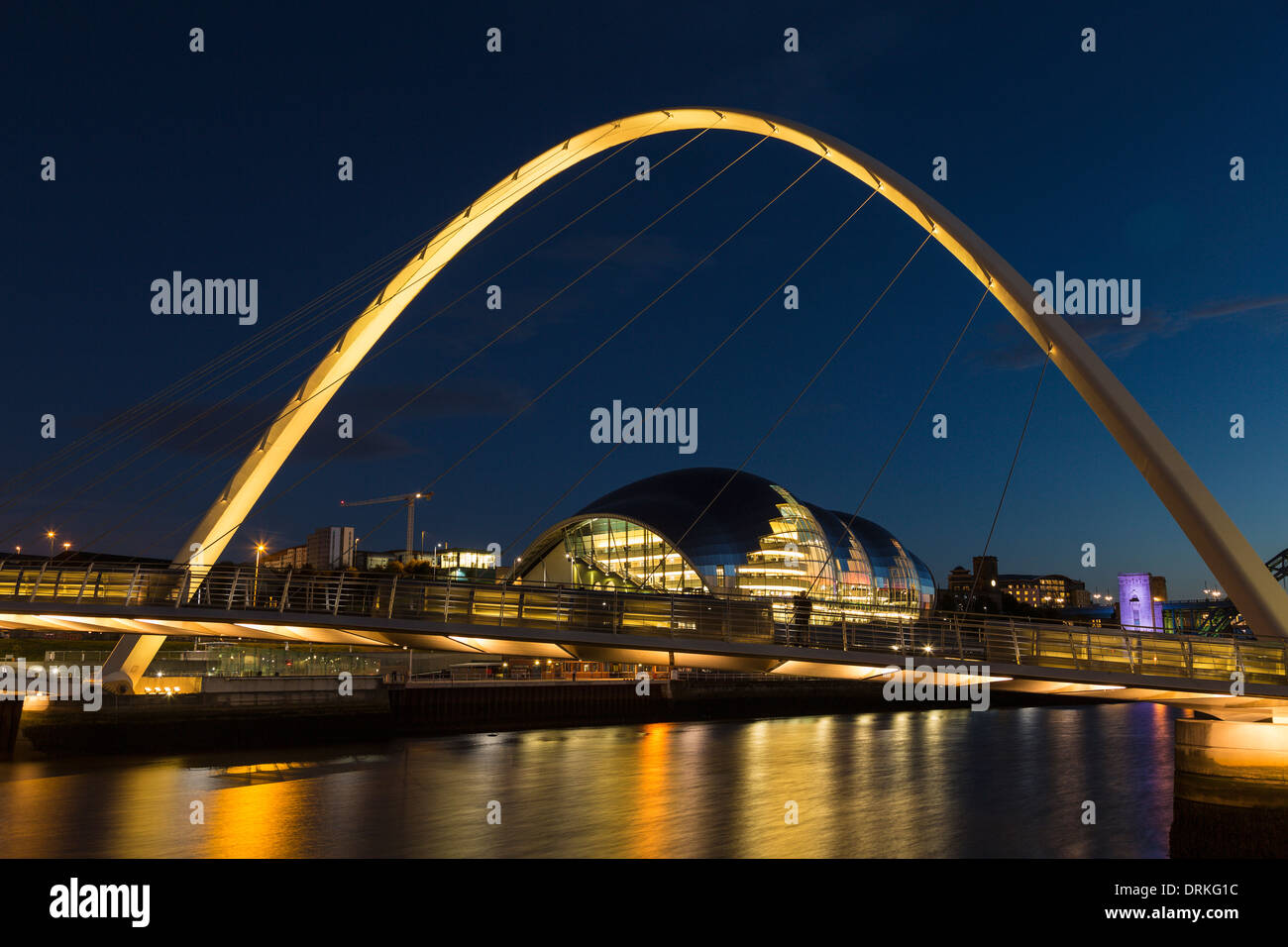 Gateshead Millennium Bridge and The Sage at dusk, Newcastle on Tyne, England Stock Photo