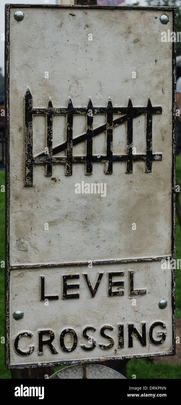 Level Crossing Sign High Resolution Stock Photography And Images Alamy Level Crossing Sign High Resolution Stock Photography And Images Alamy