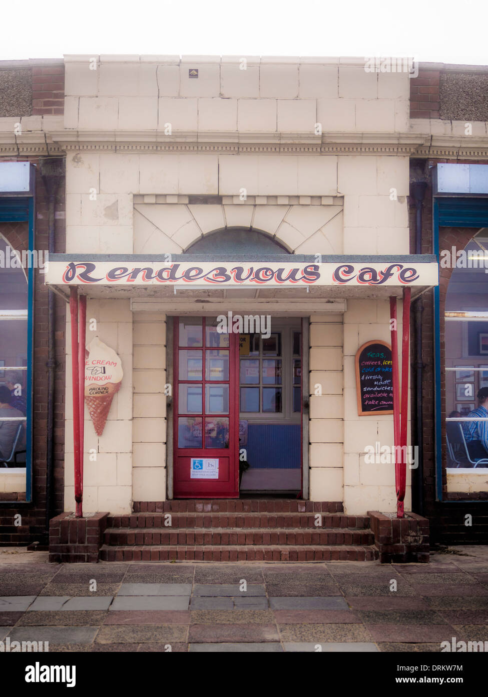 Rendezvous cafe whitley bay hires stock photography and images Alamy