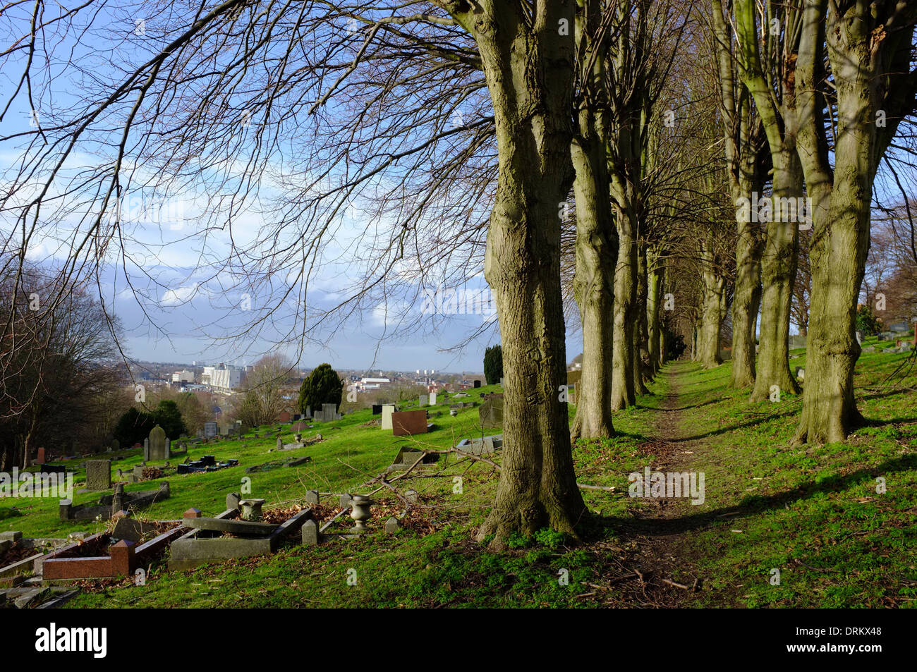Hillside cemetery hires stock photography and images Alamy