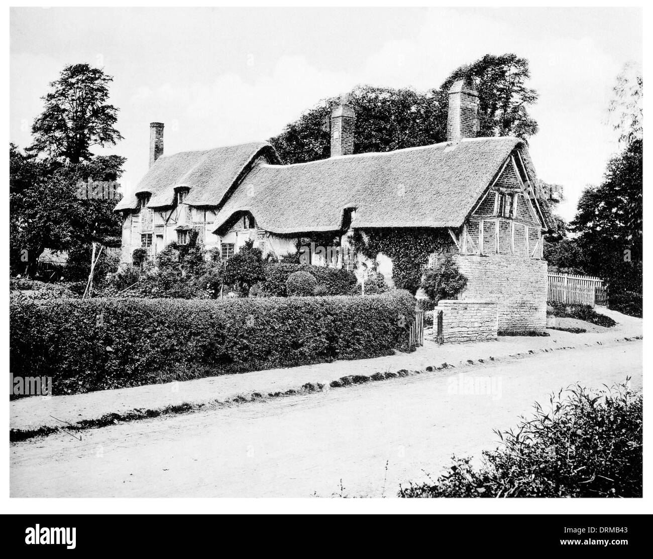 Anne Hathaway's Cottage Stratford-upon-Avon Photographed Circa 1910 Stock Photo