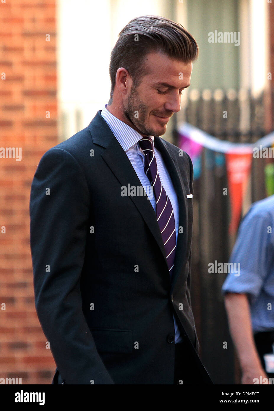 David Beckham arrives outside Number 10 Downing street to hand in a petition on behalf of UNICEF. 26.07.2012 Stock Photo
