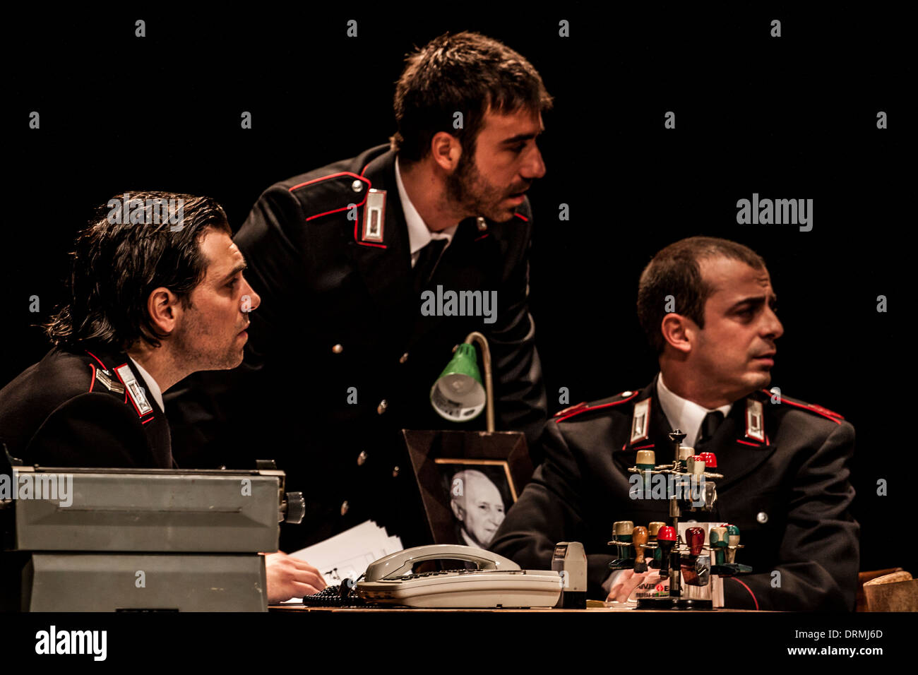 Minchia signor tenente - Teatro de' Servi - Roma Stock Photo - Alamy