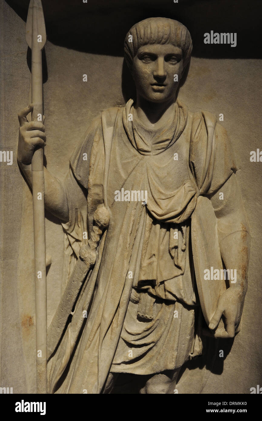 Relief Depicting A Roman Legionary Marble 2nd Century Ad From A Triumphal Arch Of Emperor Trajan Stock Photo Alamy