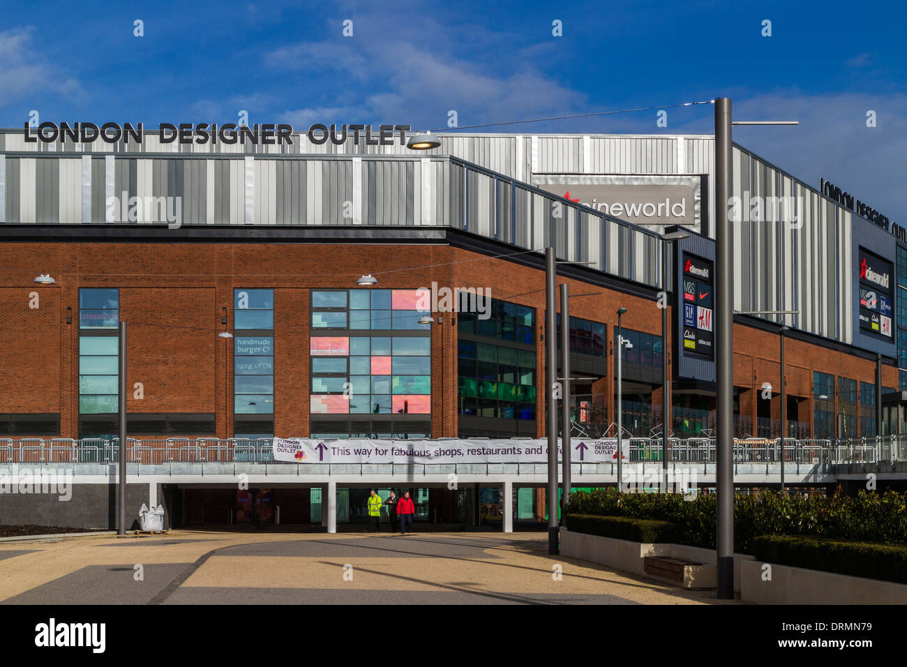 London designer outlet shopping mall hi-res stock photography and images -  Alamy