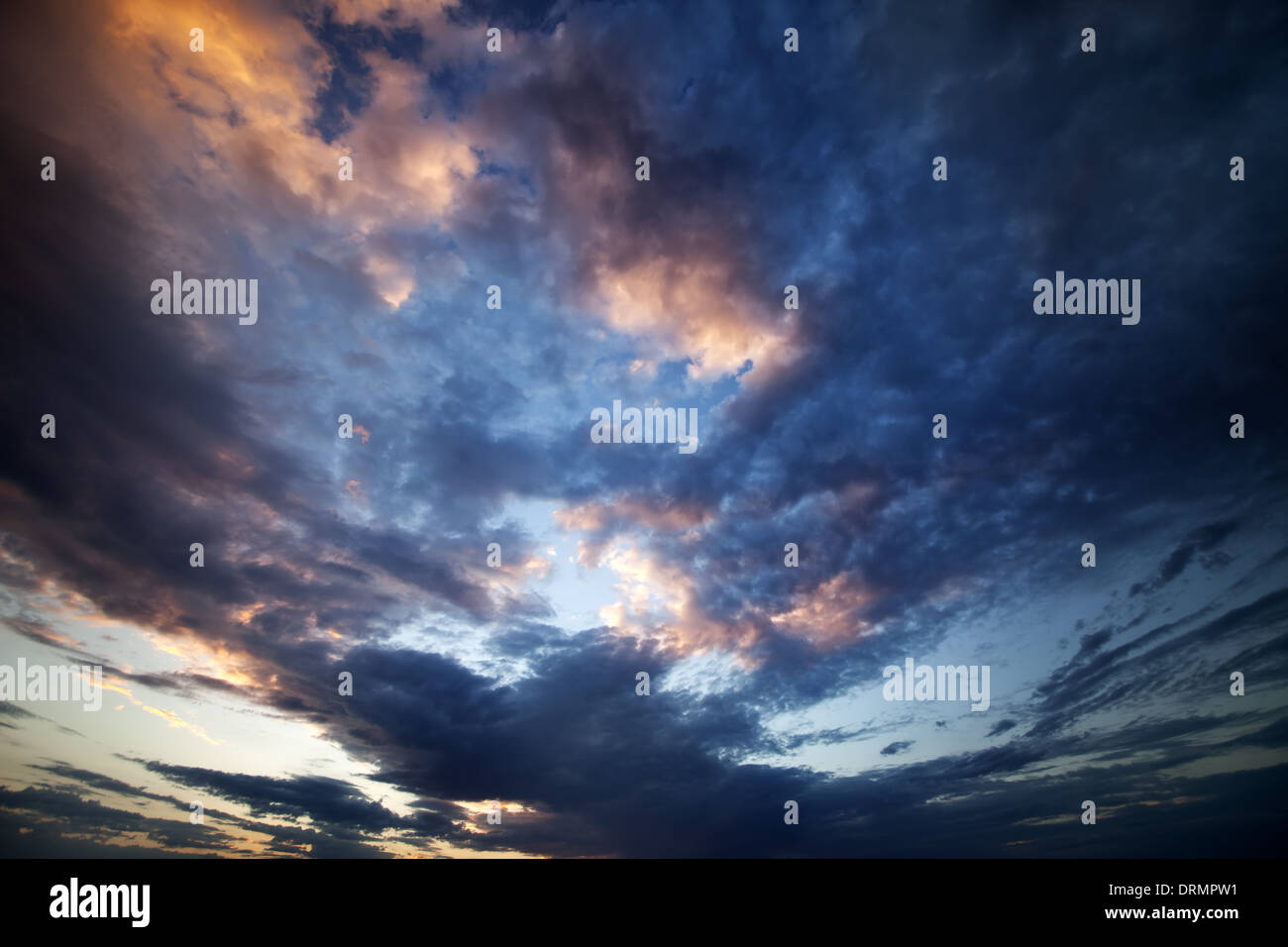 Fiery sunset sky hi-res stock photography and images - Alamy
