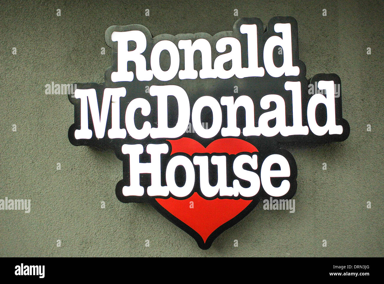 Ronald Mcdonald's House Charities ライトサイン Ronald mcdonald house sign hi-res stock photography and images - Alamy