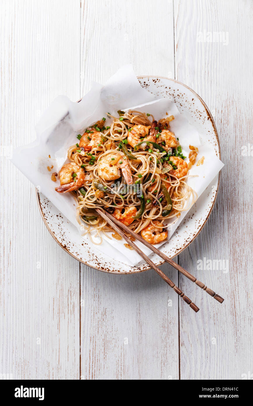 Thai rice noodles with shrimp Stock Photo