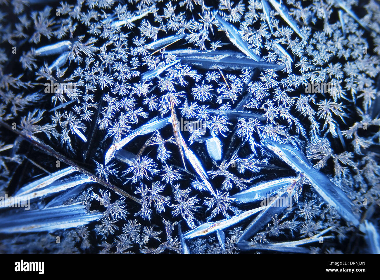 Microcrystalline Solid Examples Minerals and their crystalline forms hi-res stock photography and ...