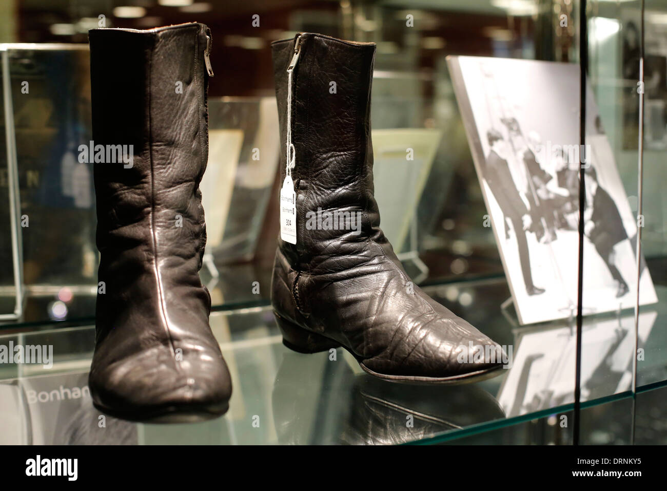 Entertainment Memorabilia sale at Bonhams Stock Photo Alamy